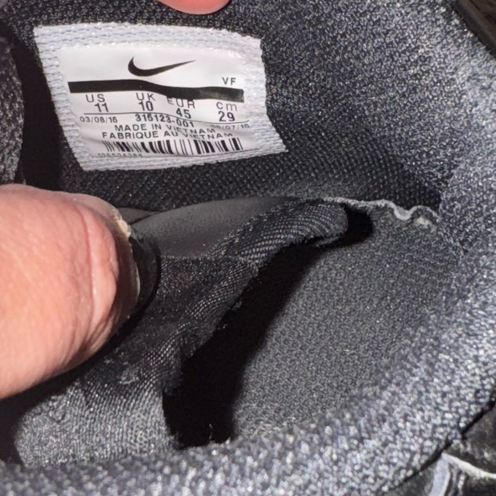 Black High-Top Sneakers - Picture 4 of 4